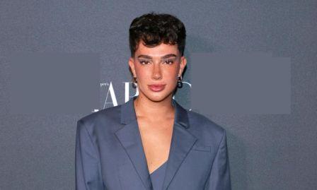 James Charles Pictures ( Source : Instagram )