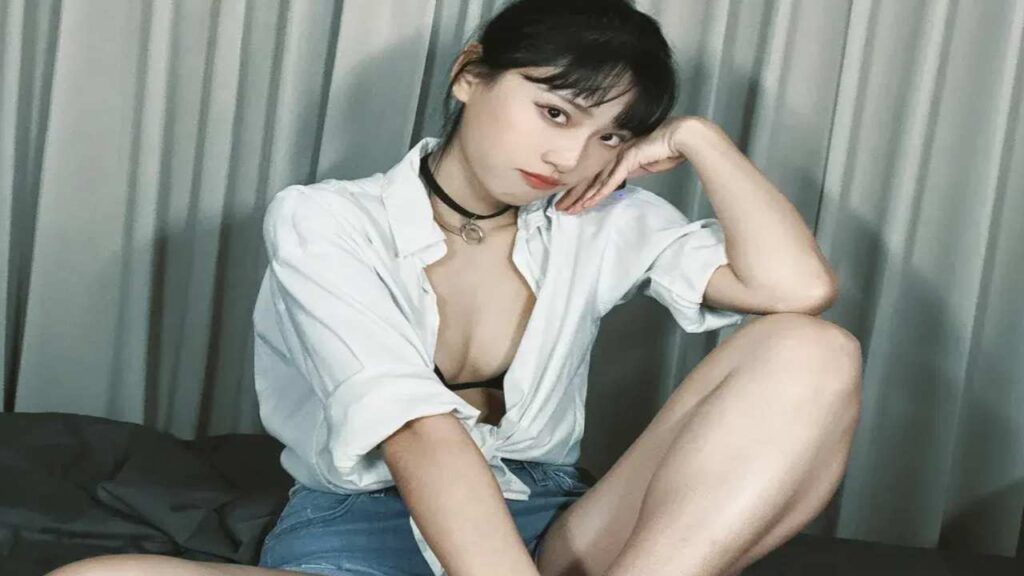 June Liu