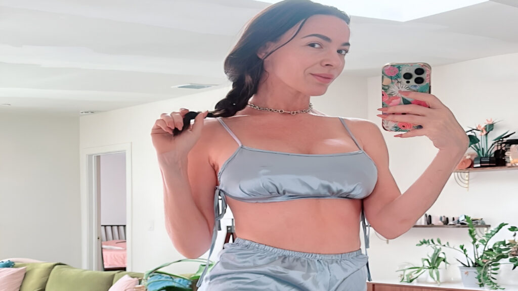 Dana DeArmond
