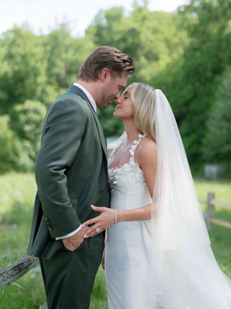 Lainey Wilson husband