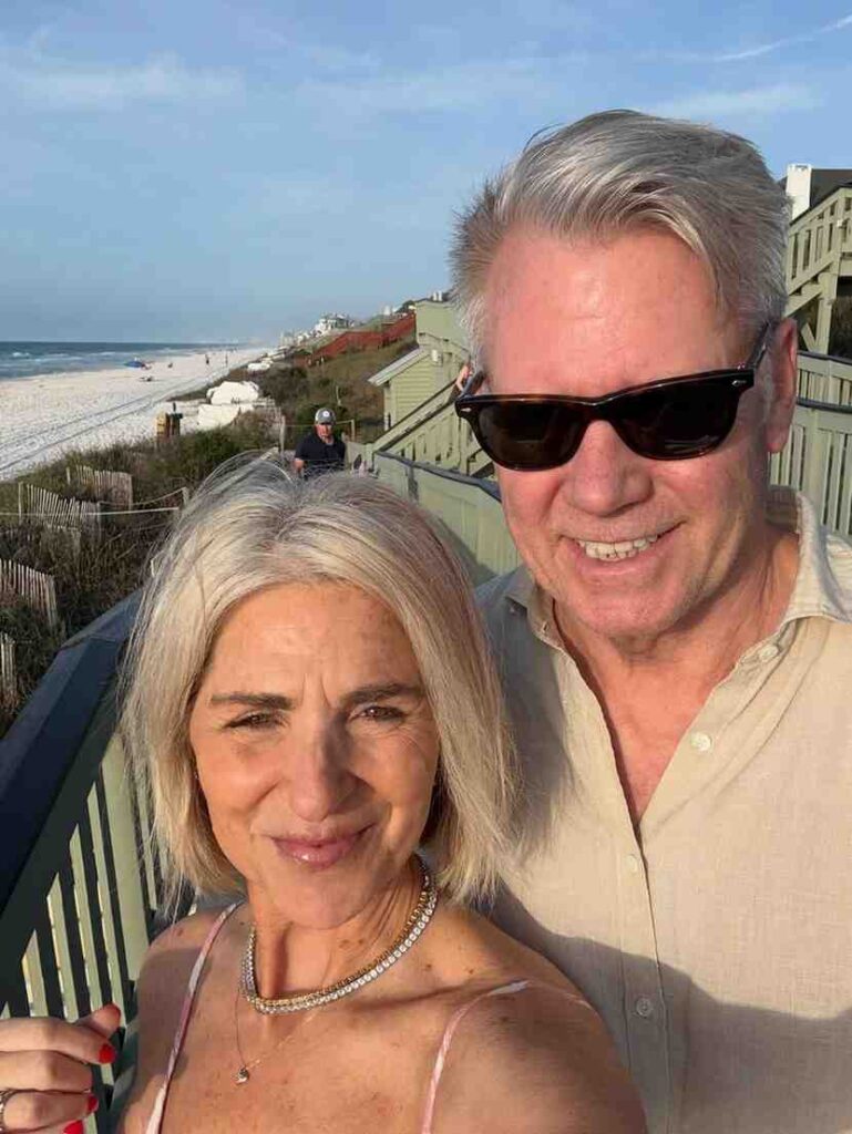 chris hansen wife