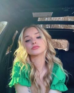 Zoe LaVerne Net Worth, Boyfrinds , Age, Heights, Bio, Family
