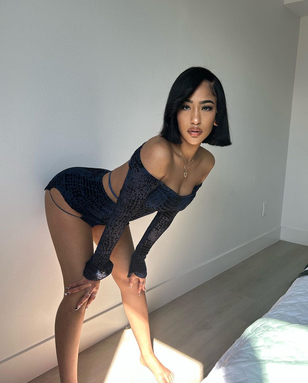 Asian Shemale In Stockings Solo - Asian Ladyboy Solo Stockings | Anal Dream House