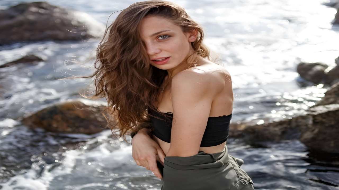 Foxy Di