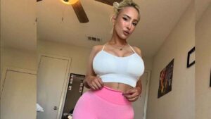 Lauren Pixie