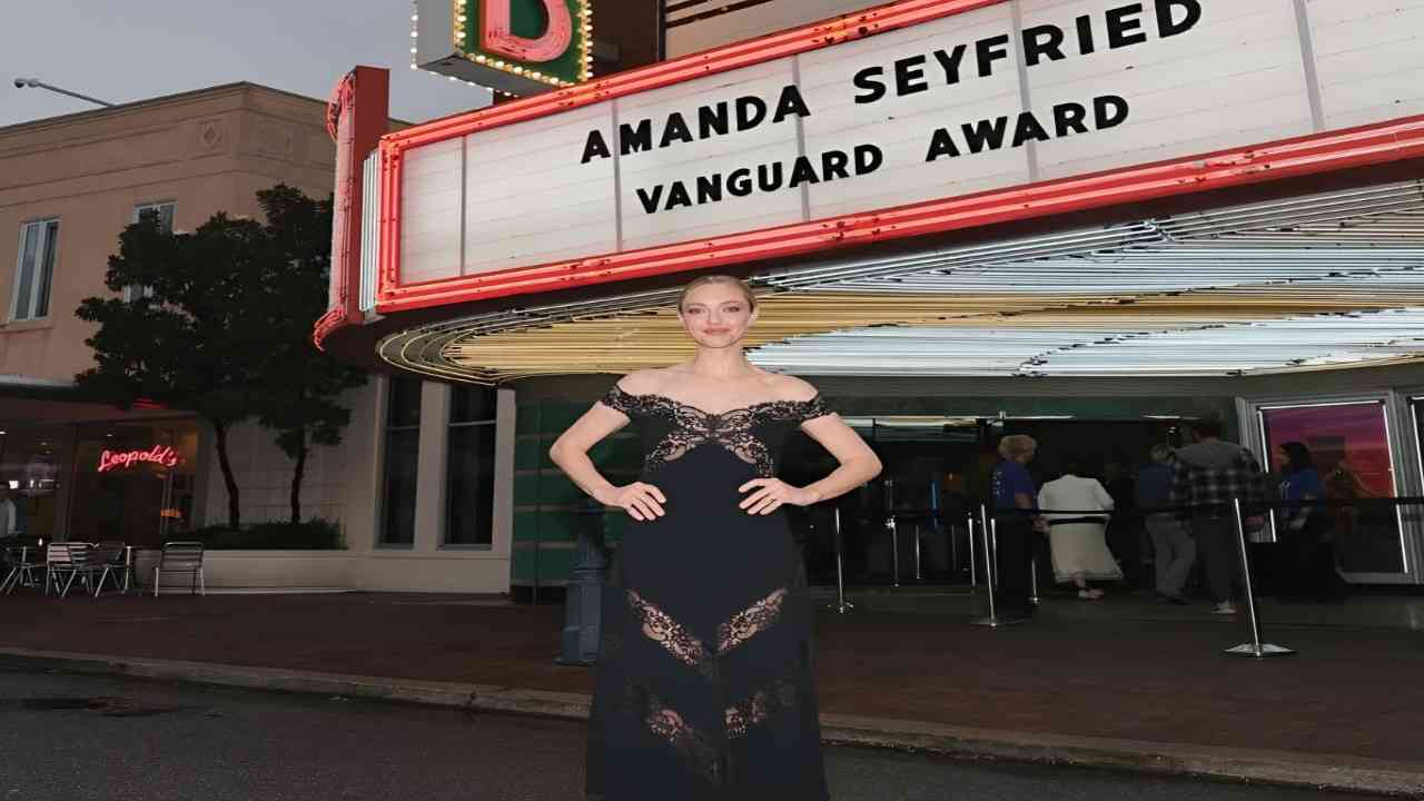Amanda Seyfried Video, Age, Height, Weight, Boyfriend, Net Worth 2026 Amanda Seyfried