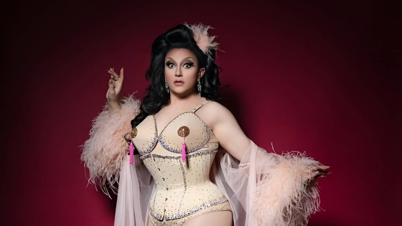 Dita Von Teese Video, Age, Height, Weight, Boyfriend, Net Worth 2026 Dita Von Teese