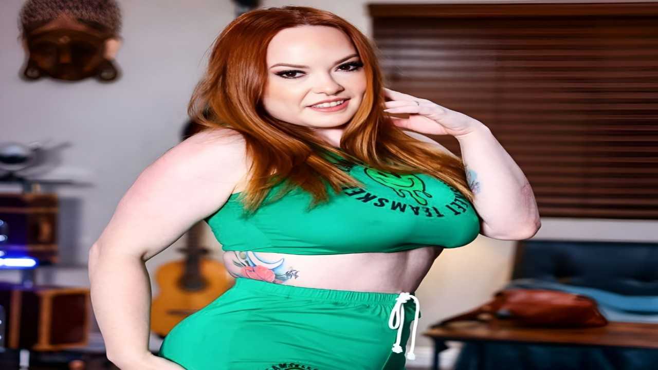 Summer Hart Video, Age, Height, Weight, Boyfriend, Net Worth 2026 Summer Hart