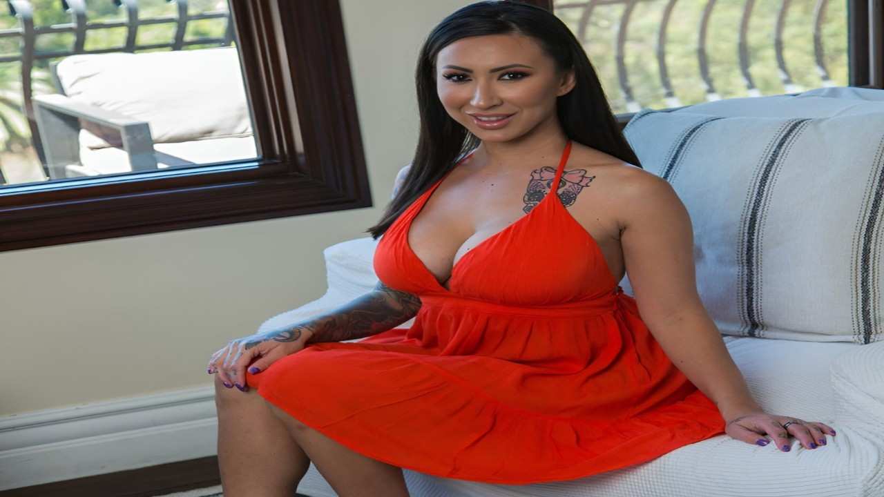 Lily Lane Video, Age, Height, Weight, Boyfriend, Net Worth 2026 Lily Lane