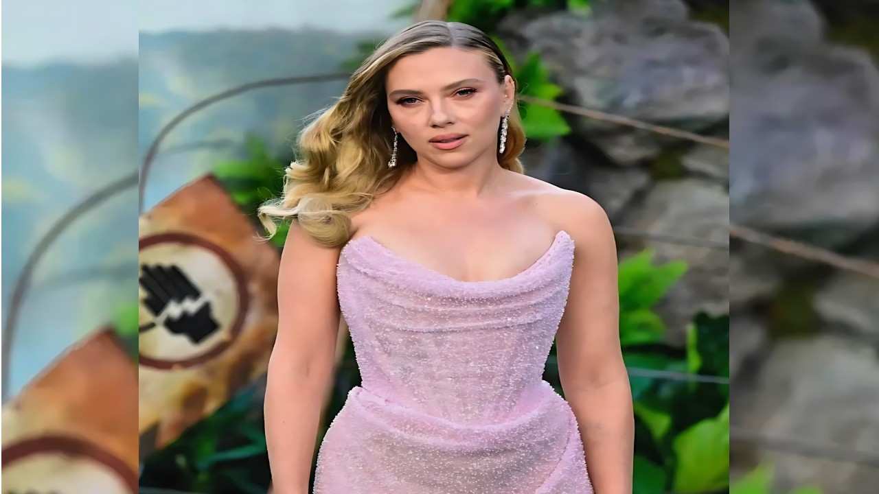 Scarlett Johansson Age, Height, Weight, Boyfriend, Net Worth 2026 Scarlett Johansson