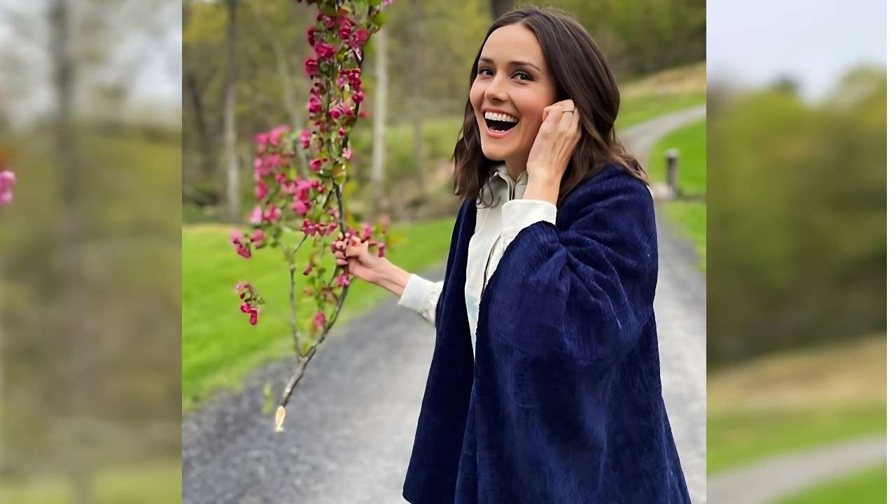 Megan Boone Age, Height, Weight, Wife, Career, Net Worth 2026 Megan Boone