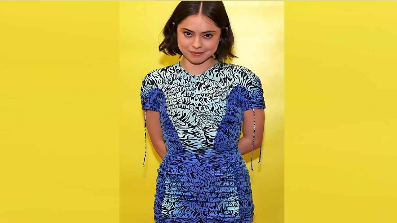 Rosa Salazar Height, Weight, Boyfriend, Net Worth 2026 Rosa Salazar