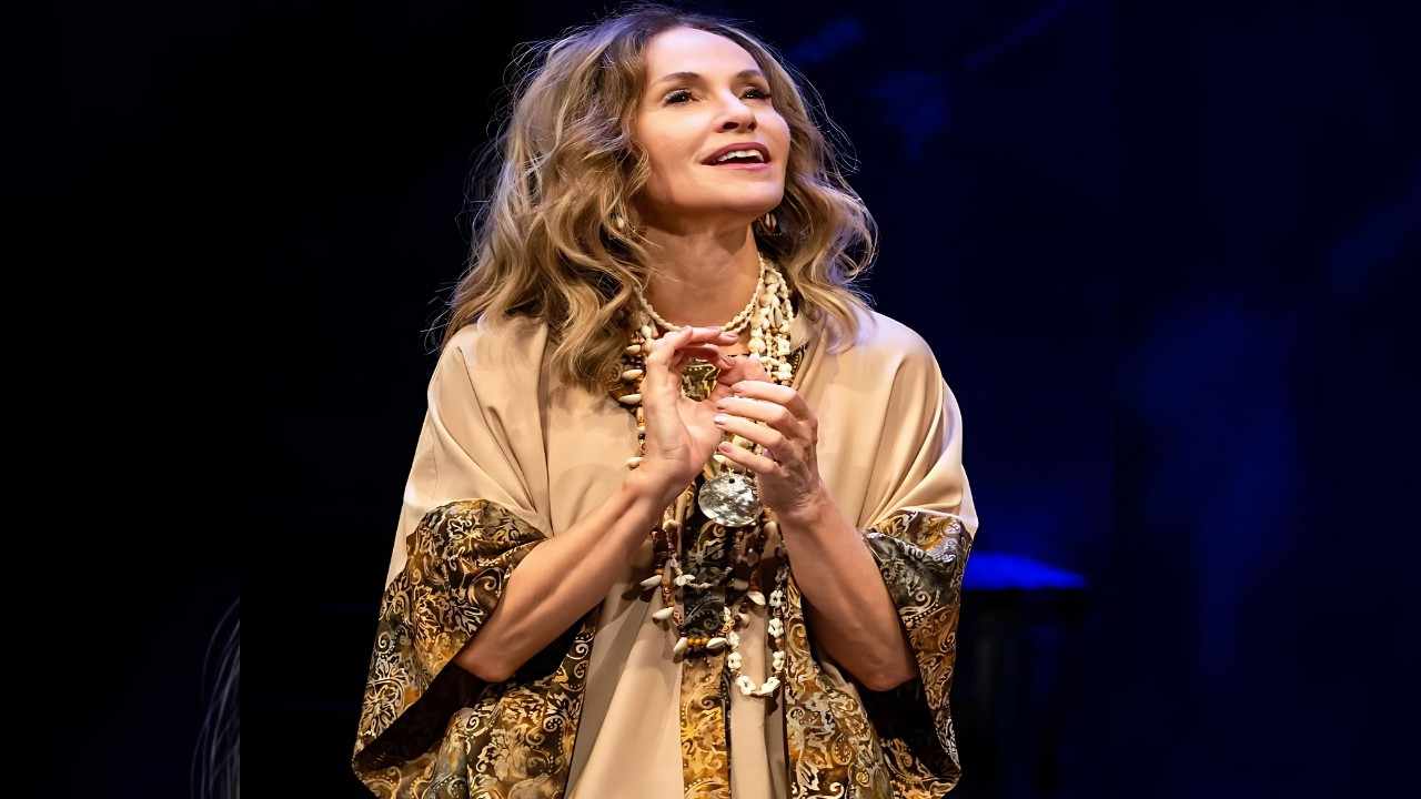 Amy Brenneman Age, Height, Weight, Boyfriend, Net Worth 2026 Amy Brenneman