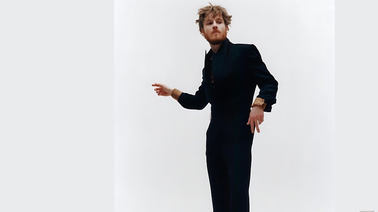 Louis Hofmann Girlfirend, Age, Height, Weight, Net Worth 2026 Louis Hofmann