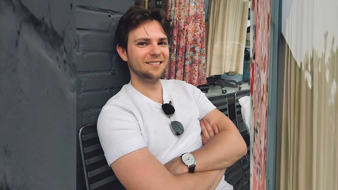 Robbie Kay Age, Height, Weight, Boyfriend, Net Worth 2026 Robbie Kay