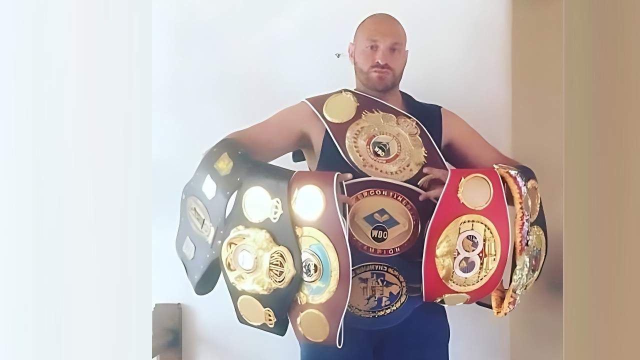 Tyson Fury Age, Height, Weight, Boyfriend, Net Worth 2026 Tyson Fury