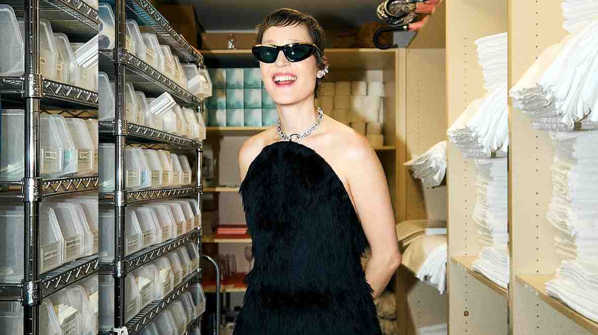 Vicky Krieps Age, Height, Weight, Husband, Net Worth 2026 Vicky Krieps