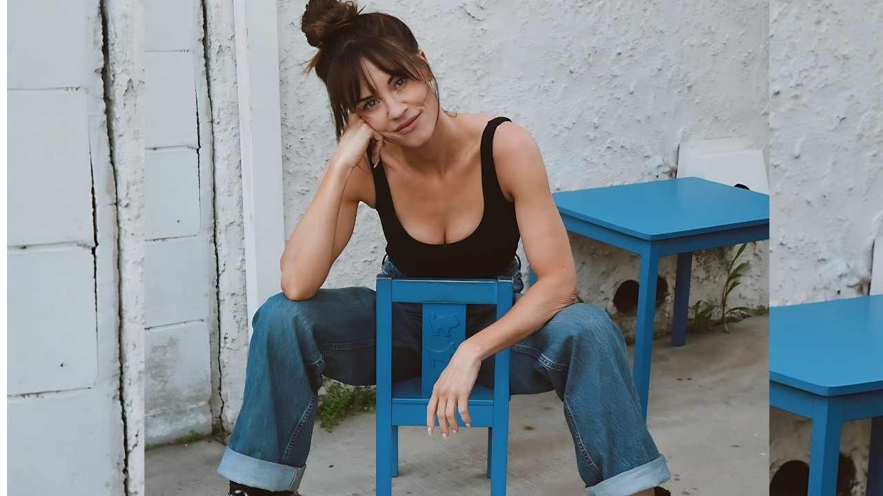 Molly Burnett Age, Height, Weight, Boyfriend, Net Worth 2026 Molly Burnett
